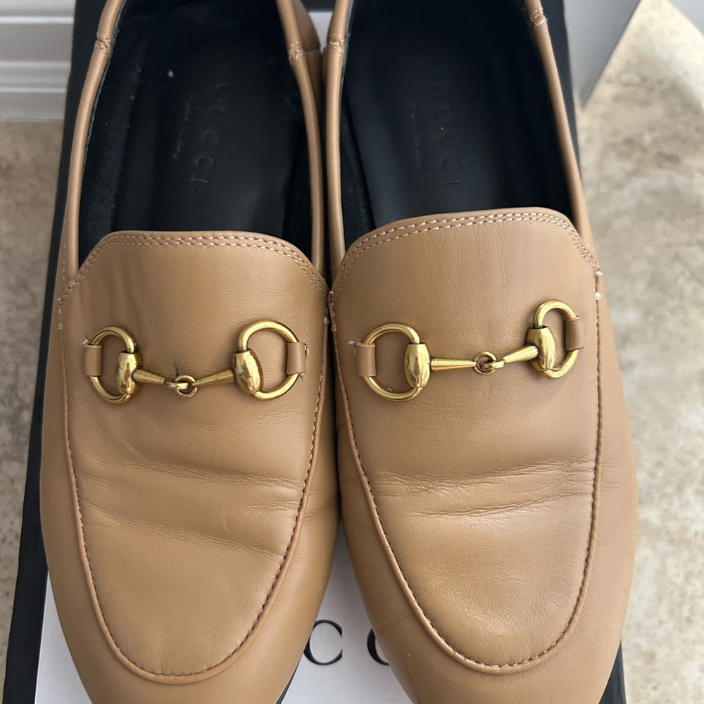 Gucci Tan Leather Loafers with Gold Hardware